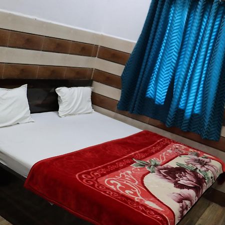 Hotel K.D.Dham Near Prem Mandir1 Vrindāvan Esterno foto