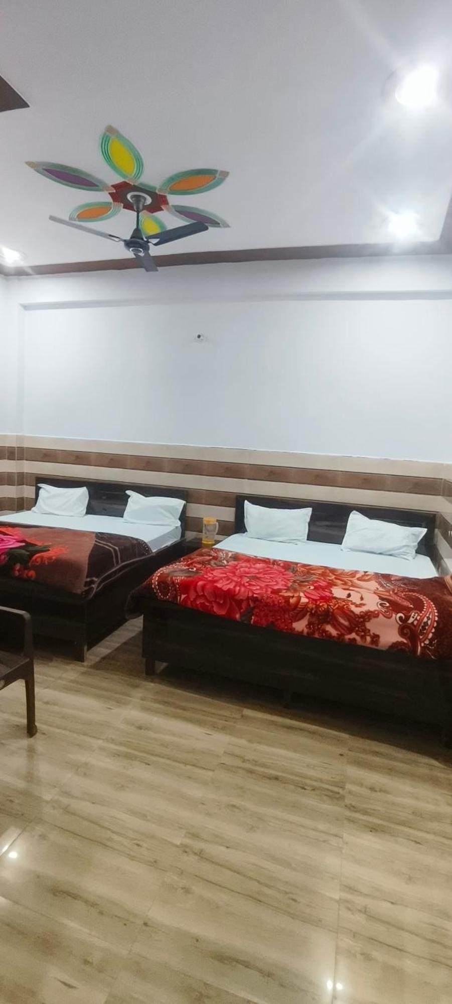Hotel K.D.Dham Near Prem Mandir1 Vrindāvan Esterno foto