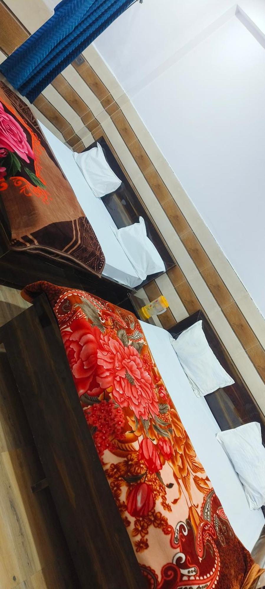 Hotel K.D.Dham Near Prem Mandir1 Vrindāvan Esterno foto