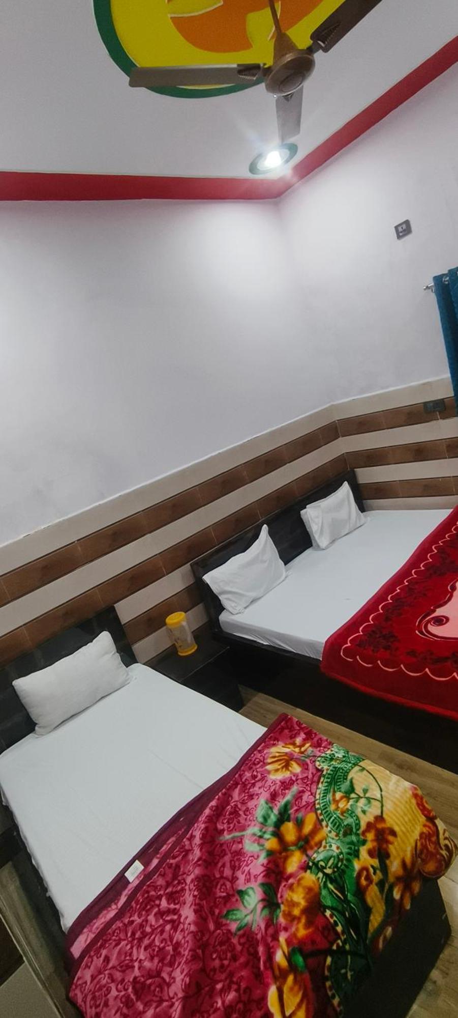 Hotel K.D.Dham Near Prem Mandir1 Vrindāvan Esterno foto