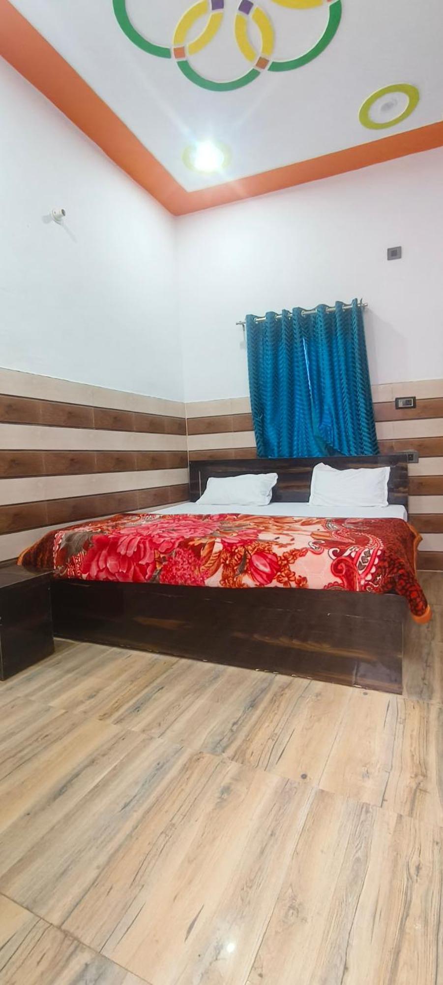 Hotel K.D.Dham Near Prem Mandir1 Vrindāvan Esterno foto