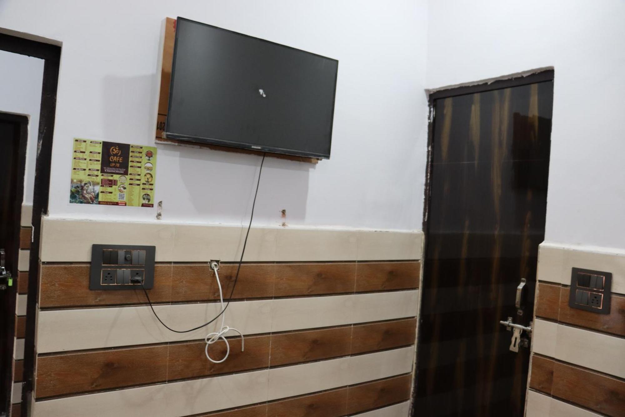 Hotel K.D.Dham Near Prem Mandir1 Vrindāvan Esterno foto