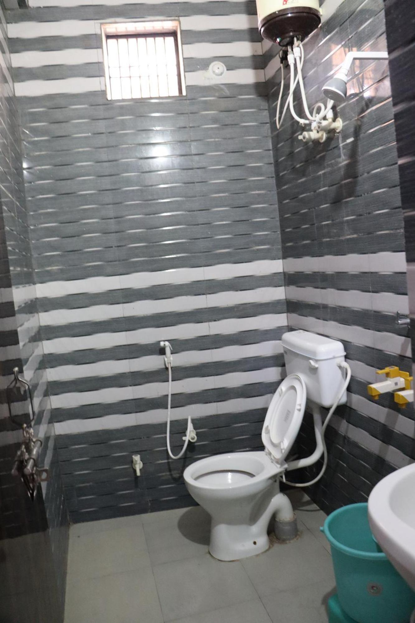 Hotel K.D.Dham Near Prem Mandir1 Vrindāvan Esterno foto